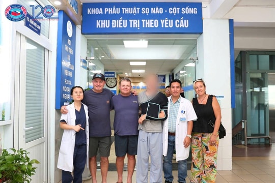 Du khách Úc bị tai nạn ở Cát Bà được bác sĩ Việt cứu sống ngoạn mục