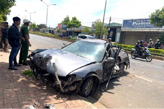 Bắt tài xế say rượu lái xe gây tai nạn, khiến 3 người thương vong