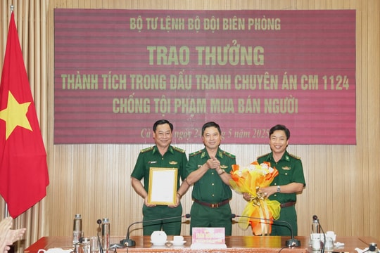 Thưởng nóng BĐBP Cà Mau có thành tích đấu tranh Chuyên án CM1124