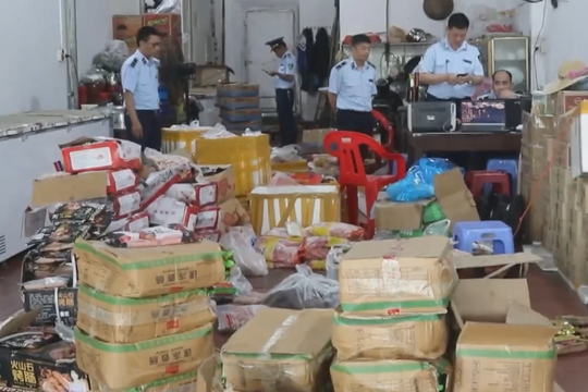 Lạng Sơn: Thực phẩm đông lạnh nhập lậu, không rõ nguồn gốc