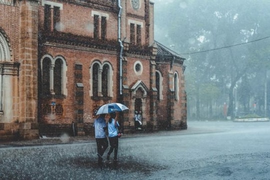 Thời tiết hôm nay 26/5: Không khí lạnh tăng cường xuống phía Nam