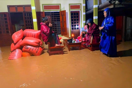 Hà Tĩnh: Ban hành công điện khẩn ứng phó, khắc phục thiệt hại do mưa lũ