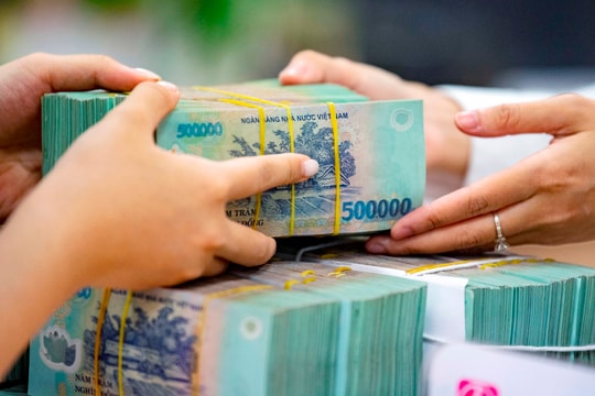 Bãi bỏ loạt quy định về tiền lương đối với các tổ chức trong doanh nghiệp nhà nước