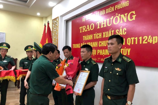 Phá chuyên án ma túy xuyên quốc gia, BĐBP Quảng Trị được thưởng nóng