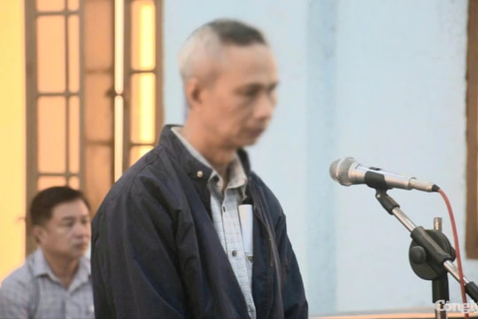 Cán bộ thuế lạm dụng chức vụ, quyền hạn chiếm đoạt tiền của doanh nghiệp