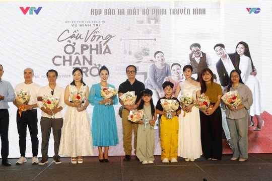 “Cầu vồng ở phía chân trời”: Bức tranh đời sống của những gia đình đơn thân thời hiện đại