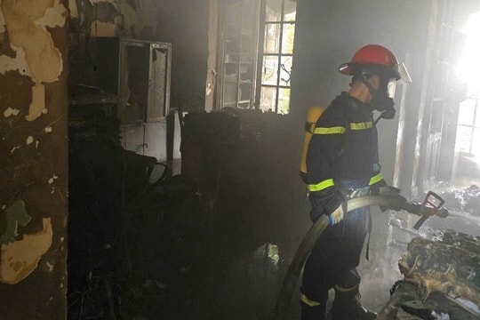 Dập tắt vụ cháy tại Sở Tài chính Hải Phòng