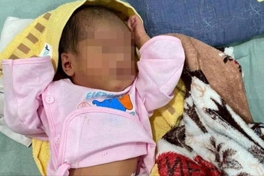 Tìm người thân cho bé gái bị bỏ rơi tại phường Thuận Lộc, TP Huế