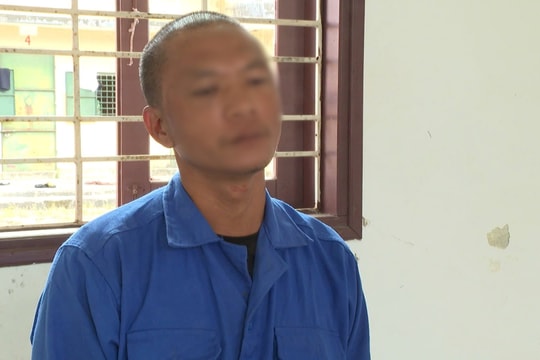 Khởi tố vụ án, bắt giam đối tượng phá hoại Ngai vua triều Nguyễn