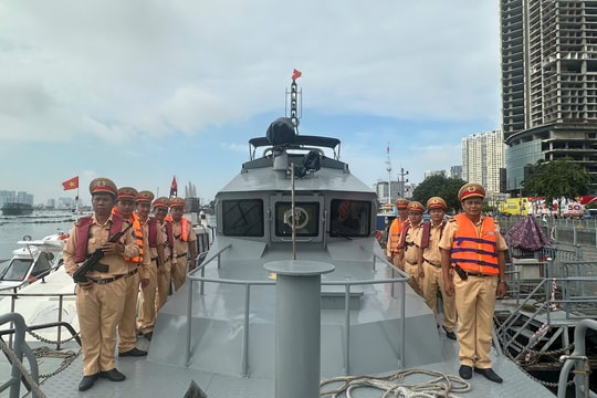 CSGT TP.HCM đồng loạt ra quân cao điểm hè 2025