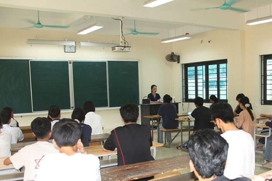 Hưng Yên: Hơn 17 nghìn thí sinh đến làm thủ tục dự thi vào lớp 10