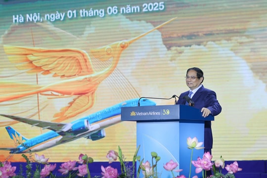 Thủ tướng nêu 5 định hướng lớn với Vietnam Airlines