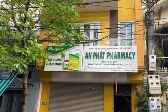 “Rút thẻ đỏ” các cơ sở bán thuốc không rõ nguồn gốc, chưa đủ điều kiện