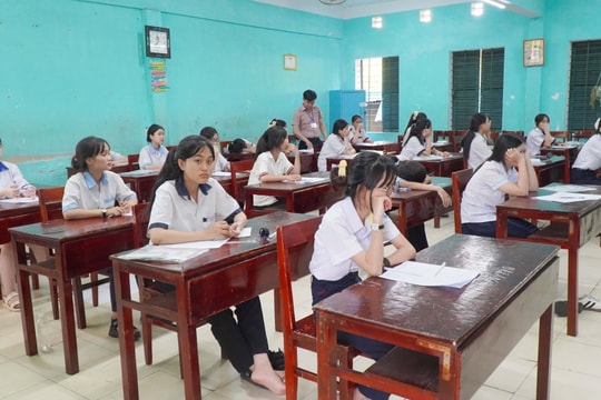 Kỳ thi tuyển sinh lớp 10 THPT ở Huế diễn ra an toàn, nghiêm túc