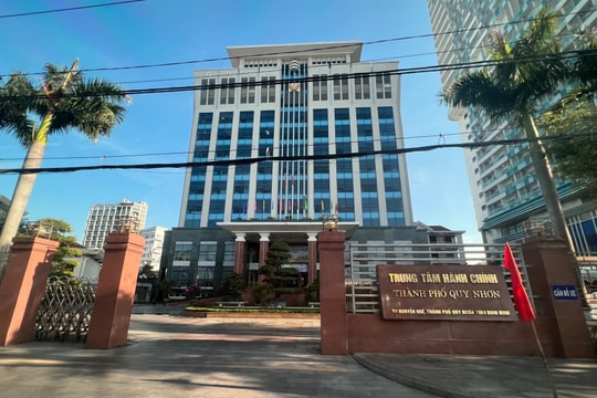 Nhiều lãnh đạo nghỉ hưu sớm tại Bình Định nhận hỗ trợ hơn 1,5 tỷ đồng