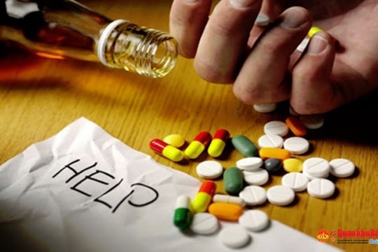 Đưa tiền mua bán ma túy để lập công, cựu cán bộ Công an nhận kết đắng