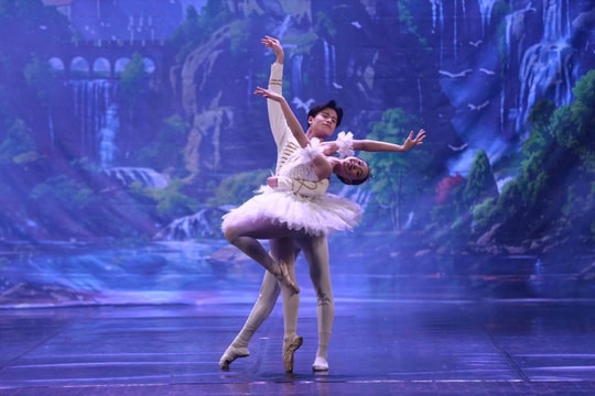 Múa cổ điển châu Âu tại Việt Nam: Hành trình đầy triển vọng và những thách thức cần vượt qua