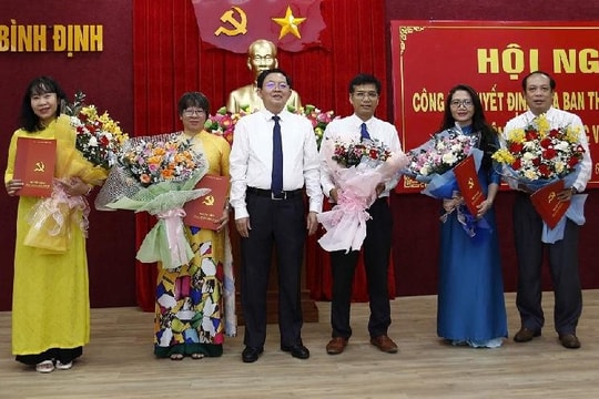 Ban Thường vụ Tỉnh ủy Bình Định công bố quyết định về công tác cán bộ