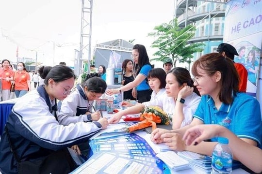 Hà Nội giải quyết việc làm cho hơn 105.000 lao động qua 5 tháng 2025