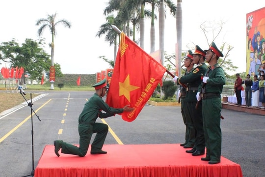 Sư đoàn 363 và Trung đoàn 50 tuyên thệ chiến sĩ mới