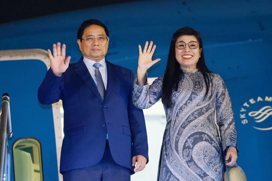 Thủ tướng lên đường bắt đầu chuyến công tác tại châu Âu