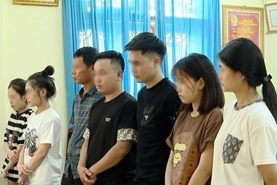 Ninh Bình: Phát hiện nhóm đối tượng sử dụng ma tuý trong quán karaoke