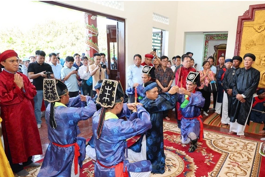 Lễ hội Yến sào Khánh Hòa được vinh danh di sản văn hóa