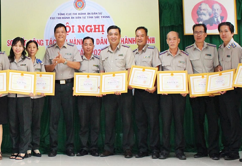 Sóc Trăng: Lấy chỉ tiêu đạt được của án liên quan tín dụng ngân hàng làm tiêu chuẩn để đánh giá xét khen thưởng