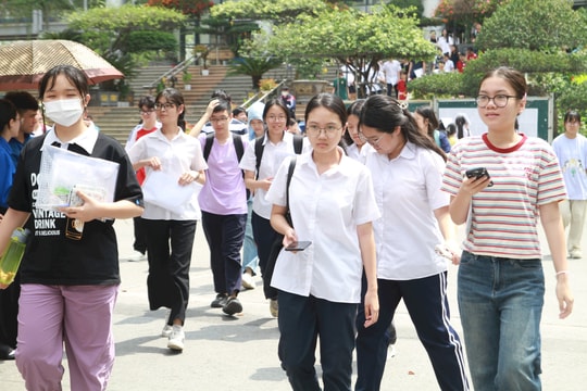 Thí sinh tra cứu điểm thi vào lớp 10 Hà Nội như thế nào?