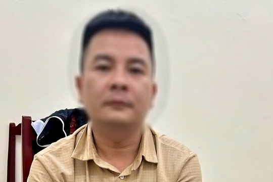 Nợ nần do cờ bạc, mượn tiền của nhiều người rồi bỏ trốn