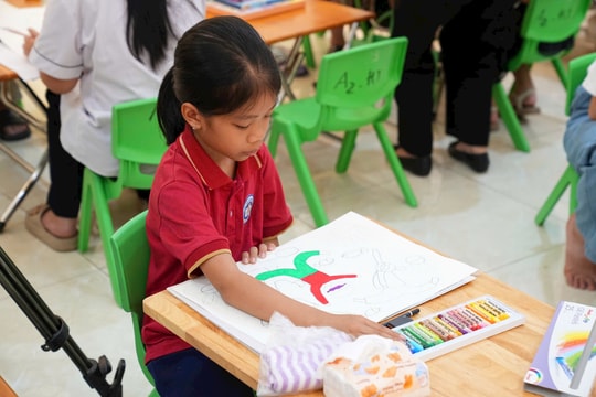 “Hải Phòng - Thành phố em yêu” qua nét vẽ trẻ thơ