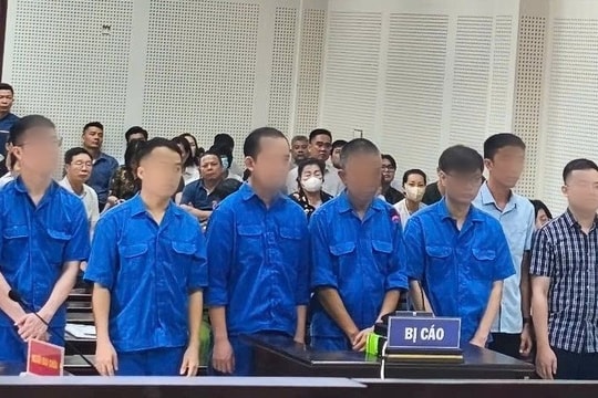 9 cán bộ một Sở ở Quảng Ninh lập hồ sơ giả, cắt xén lương nhân viên