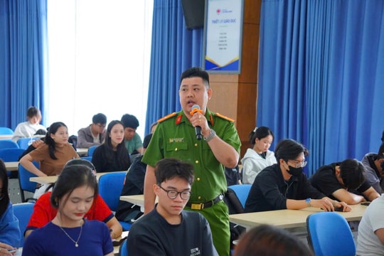 Tuyên truyền tác hại và nâng cao kỹ năng phòng, chống ma túy.