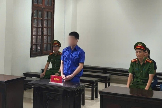 Bị cáo trốn khỏi nơi giam lĩnh án