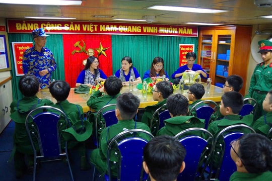 Nhiều hoạt động trải nghiệm quân sự cho chiến sĩ nhí năm 2025