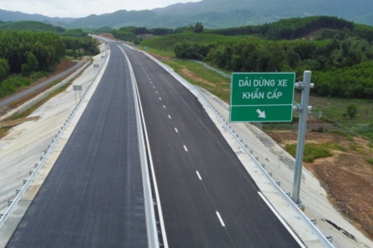 Đẩy nhanh tiến độ hoàn thành 5 dự án cao tốc Bắc – Nam trong năm 2025