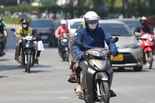 Thời tiết hôm nay 30/7: Miền Bắc, miền Trung nắng nóng gay gắt, miền Nam mưa to