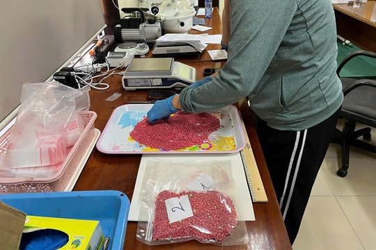 Cảnh sát biển triệt phá đường dây ma túy lớn ở Quảng Trị