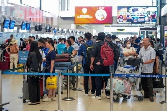Sân bay Tân Sơn Nhất dự kiến đón 9,9 triệu lượt khách trong dịp hè