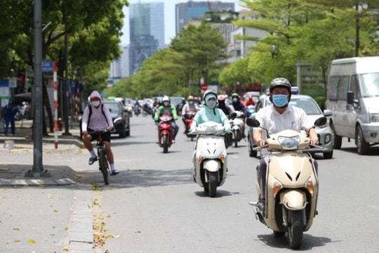 Thời tiết hôm nay 31/7: Cả nước ngày nắng nóng, chiều tối mưa dông