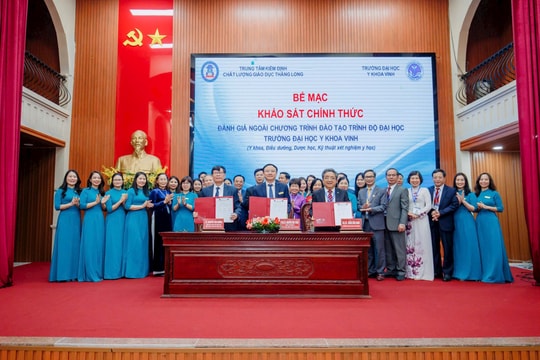 Giải pháp nâng cao hiệu quả tuyển sinh tại Trường Đại học Y khoa Vinh