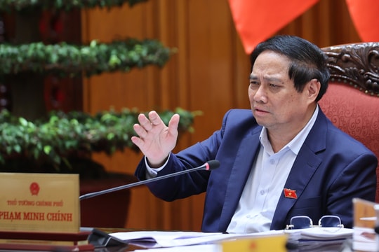 Thủ tướng: Luật Thương mại điện tử cần vừa quản lý được, vừa kiến tạo phát triển