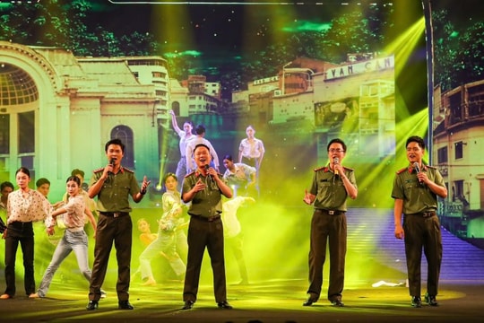 Tổ chức Lễ kỷ niệm 80 năm Ngày truyền thống CAND và 20 năm Ngày hội toàn dân bảo vệ an ninh Tổ quốc