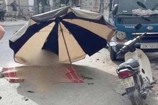 Xe tải đâm liên hoàn làm 1 người chết, 2 người bị thương