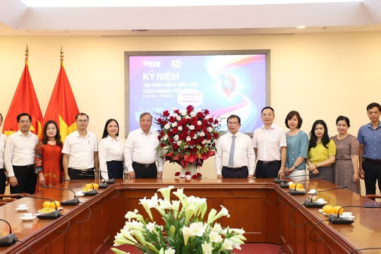 Các cơ quan báo chí đẩy mạnh tuyên truyền về Tòa án