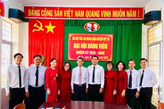 Đại hội chi bộ TAND huyện Mỹ Tú thành công tốt đẹp