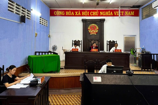 3 bị cáo lĩnh án hơn 27 năm tù vì mua bán ma túy đá