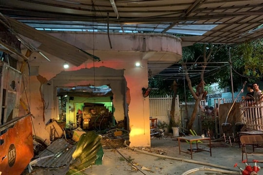 Khánh Hoà: Xe tải tông vào nhà dân, 1 người tử vong