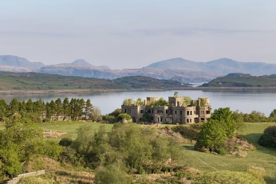 Ngắm hòn đảo tuyệt đẹp đang được rao bán với giá 7,5 triệu đô la