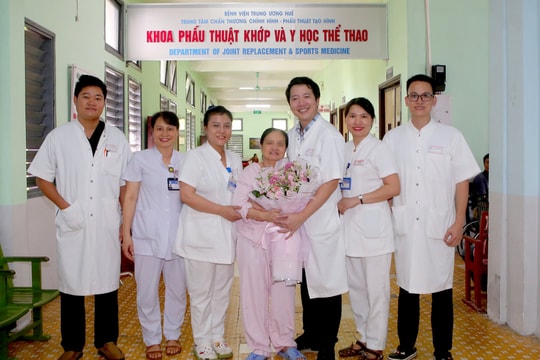 Thành công ứng dụng kỹ thuật Megaprosthesis thay khớp háng và xương đùi